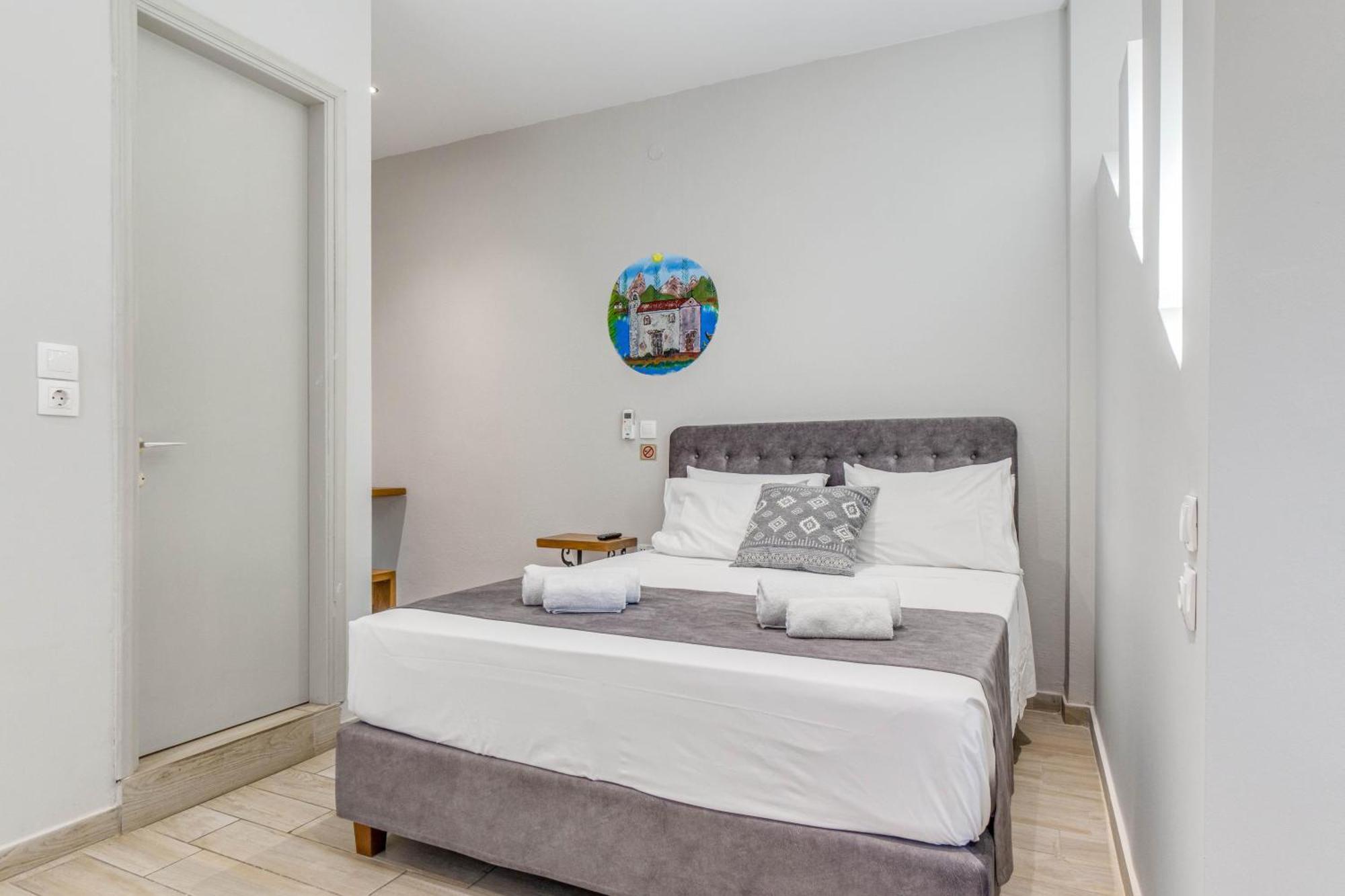 Angela Hotel & Apartments Gouviá Extérieur photo